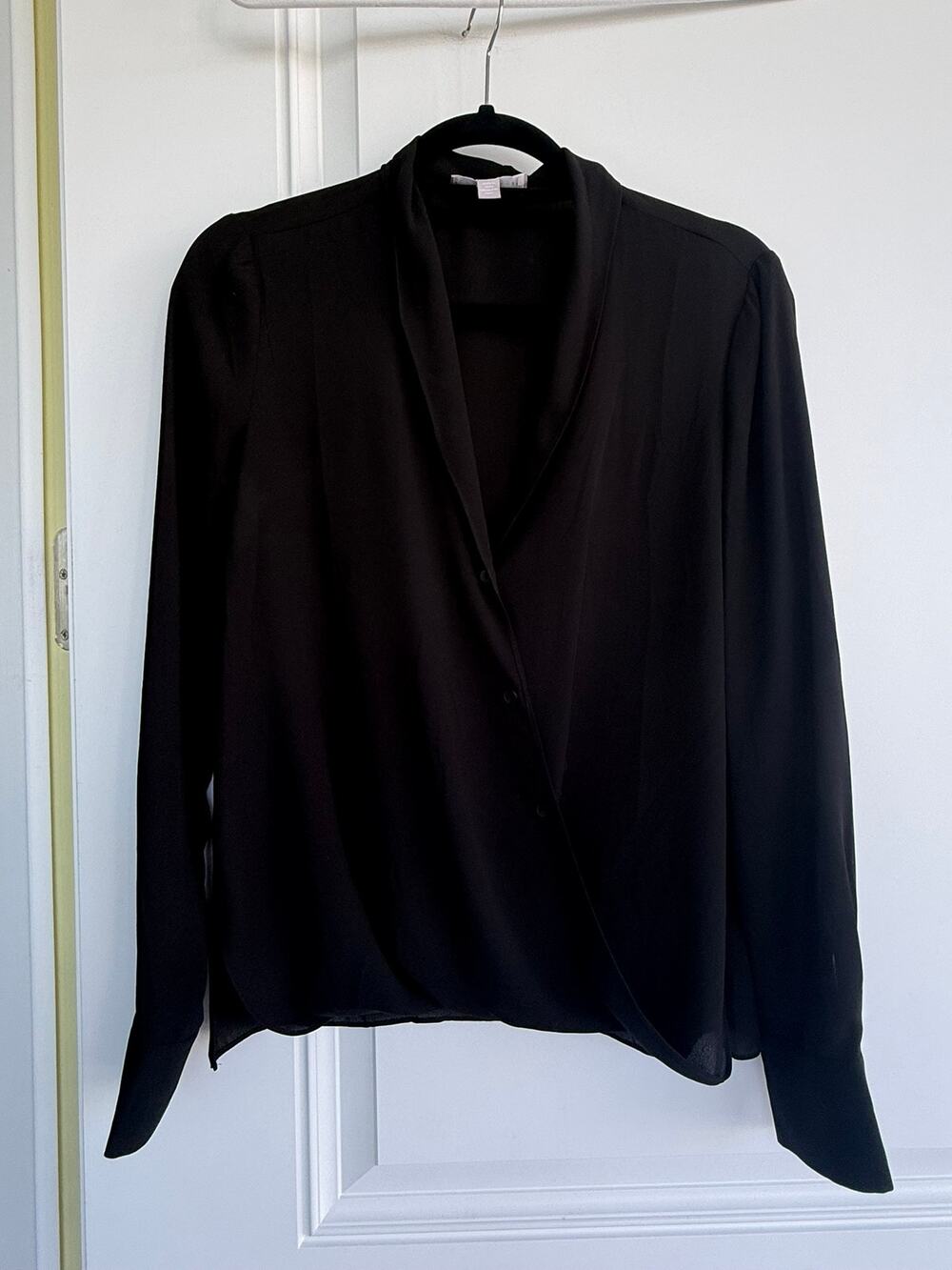 Chelsea 28 Black Cross Front Long Sleeve Blouse Size Small